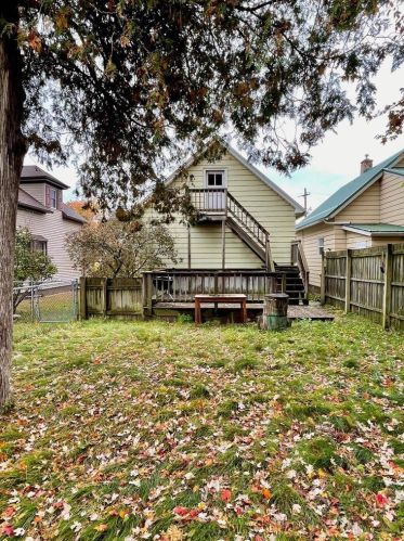 1322 15th St, Manitowoc WI  54220-5608 exterior