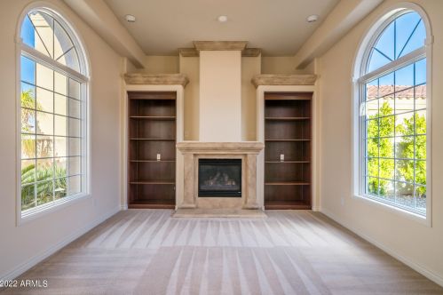 3437 Valerie Dr, Chandler AZ  85286-2371 exterior