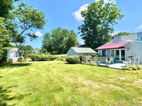 8 Sherman Ave, Bridgeport CT  06611-2335 exterior