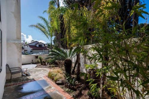 3908 Caminito Terviso, San Diego CA 92122-1971 exterior