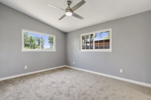 6577 Melrose Dr, North Highlands CA  95660-4378 exterior