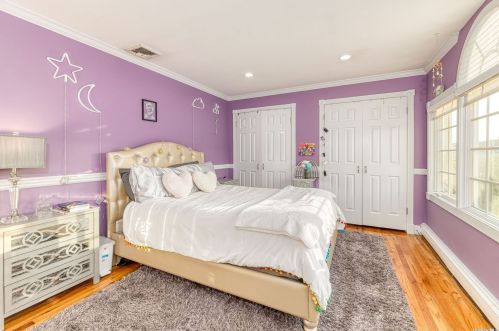 2672 Rachel St, North Bellmore NY  11710-5414 exterior