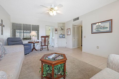 10620 Oak Ridge Dr, Sun City, AZ 85351-1659