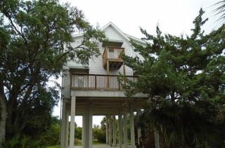 24 Harbour Pt Dr, Crawfordville FL  32327-4623 exterior