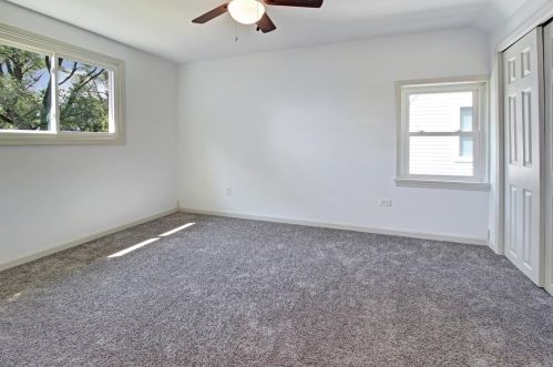 9028 Revere Ct, Hammond IN  46321-3219 exterior