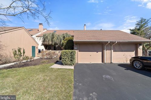 1624 Spring Mill Ct, Yardley, PA 19067-5732