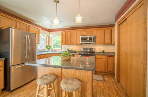 1419 Lower Forest Ct, West Bend, WI 53090-1073