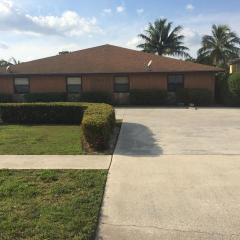 12427 Peconic Ct, West Palm Beach, FL 33414-5510