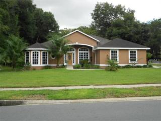 1540 Rockwell Heights Dr, Deland, FL 32724-8027