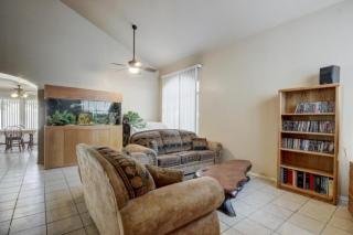 13251 82nd Dr, Peoria, AZ 85381-4073
