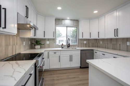 3836 Marigold Ln, Modesto CA  95356-1312 exterior