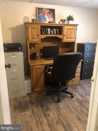 317 Holtzman Rd, Swartzville PA  17569-9769 exterior