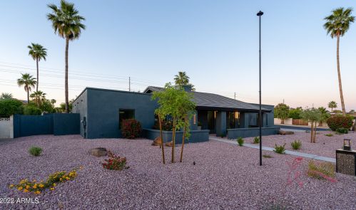 7702 Villa Theresa Dr, Glendale AZ 85308-8092 exterior