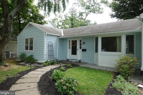 59 Dorann Ave, Princeton NJ  08540-3905 exterior