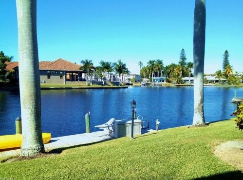 1904 43rd St, Cape Coral, FL 33904-5444