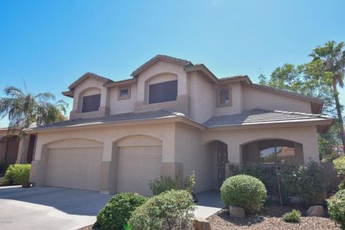 1126 Cole Dr, Gilbert, AZ 85234-3007
