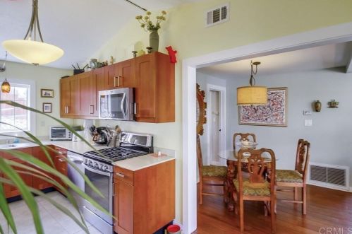 4117 Blackton Dr, La Mesa CA 91941-7512 exterior