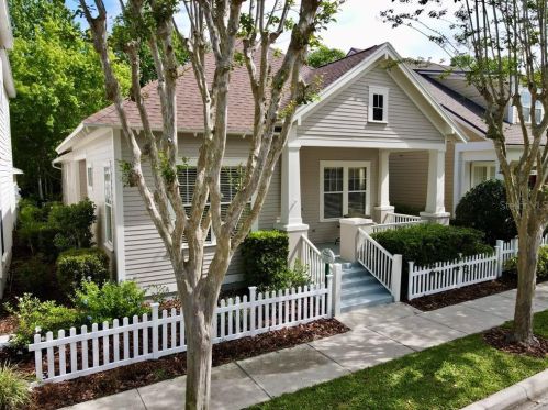 807 Lake Evalyn Dr, Kissimmee FL 34747-4804 exterior