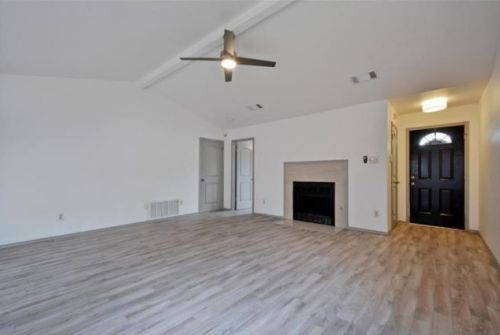 12921 Covington Trl, Austin TX  78727-7069 exterior