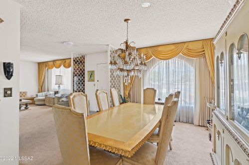 9032 Wrightstown Rd, Tucson, AZ 85715-5523