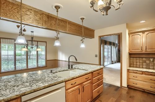 2901 Rosedale Ave, New Castle PA  16105-1217 exterior