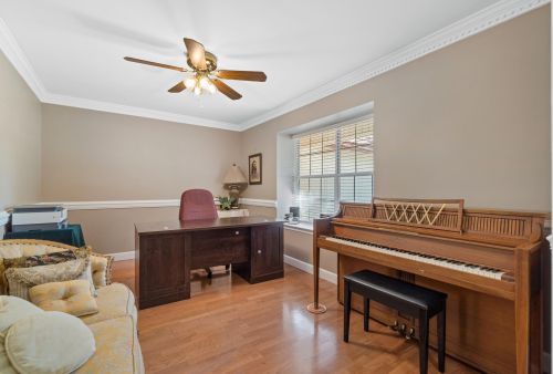 833 Boulevard Of The Champions, Shalimar FL  32579-2154 exterior