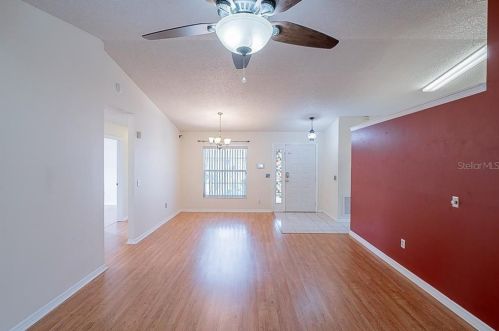 1370 Hensley Dr, Deland FL  32724-2535 exterior