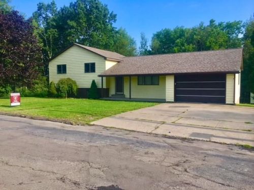 211 Airport Rd, Corry, PA 16407-9718