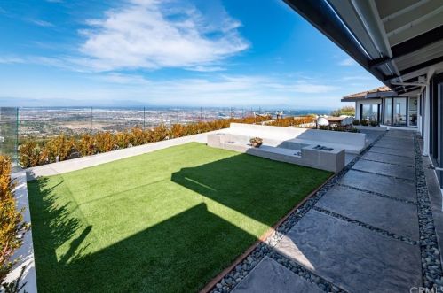 3557 Starline Dr, Rancho Palos Verdes CA  90275-6376 exterior