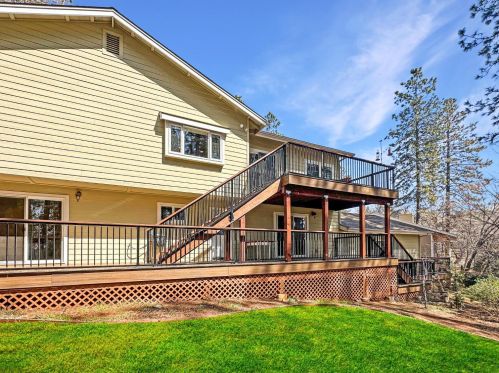 10891 Lower Circle Dr, Grass Valley CA  95949-6645 exterior