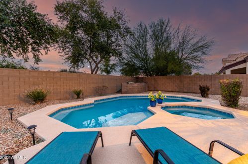 3890 Ashley Dr, Chandler AZ 85249-5261 exterior