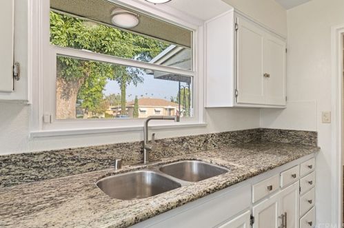 3287 Lugo Ave, San Bernardino CA  92404-2245 exterior