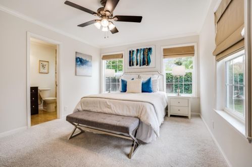 1009 Marsh Rd, Redwood City CA  94063-4431 exterior