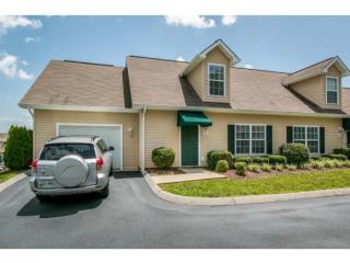 501 Stratford Ct, Johnson City, TN 37615-6236