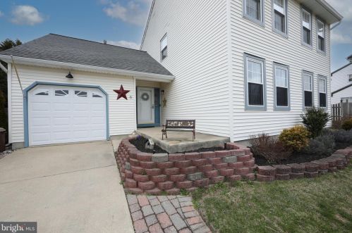6 Spicebush Ct, Erial, NJ 08081-1647