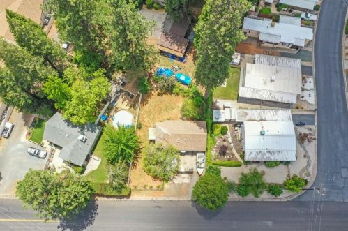 516 Packard Dr, Grass Valley CA  95945-7023 exterior