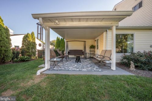 296 Waverly Rd, Southampton PA  18966-3353 exterior