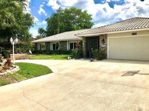 3108 Lakeview Blvd, Delray Beach, FL 33445-5662