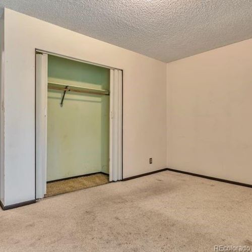 5025 Blackhawk Way, Denver CO 80239-3745 exterior