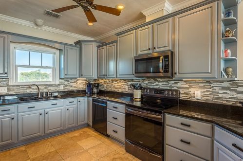 709 Gulf Beach Dr, Saint George Island FL  32328-2914 exterior