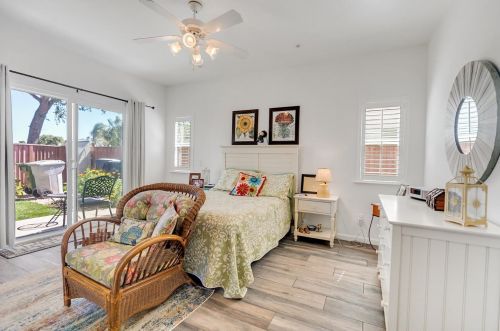 3010 La Vina Cir, Los Banos CA  93635-9497 exterior