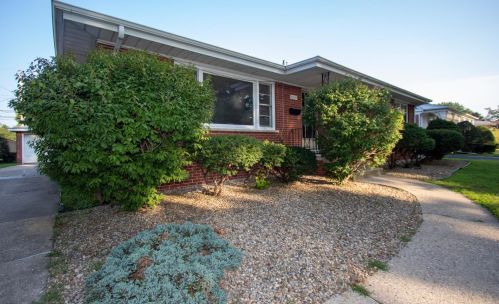 8219 Van Buren Ave, Hammond, IN 46321-1631