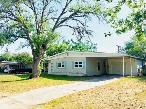1015 Highland Ave, Alice, TX 78332-3914