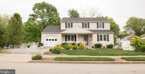 400 James St, Norristown, PA 19406-1631