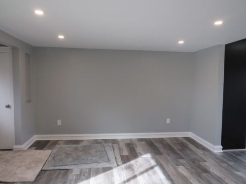 4607 Clubvue Dr, Pittsburgh PA  15236-4803 exterior