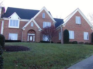 733 Harbor Point Dr, Johnson City, TN 37615-2964
