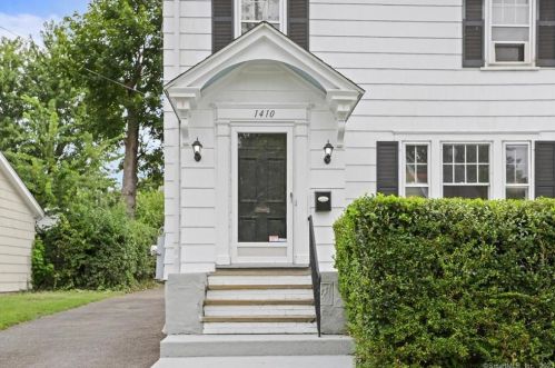 1410 Norman St, Bridgeport, CT 06604-1820