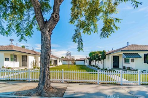 912 Anaheim Blvd, Anaheim, CA 92805-1903