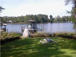 754 Bay Grove Rd, Freeport FL  32439-4810 exterior