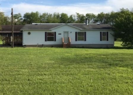 42505 Osbourne Rd, Wellsville, OH 43968-9745
